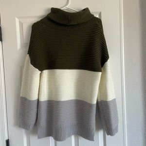 Medium stripped sweater